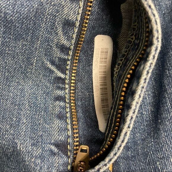 OLD‎ NAVY GAP, Boot-Cut Jeans, Blue, Stretch,Women’s 18 Short, 5 Pocket Style - Picture 2 of 8